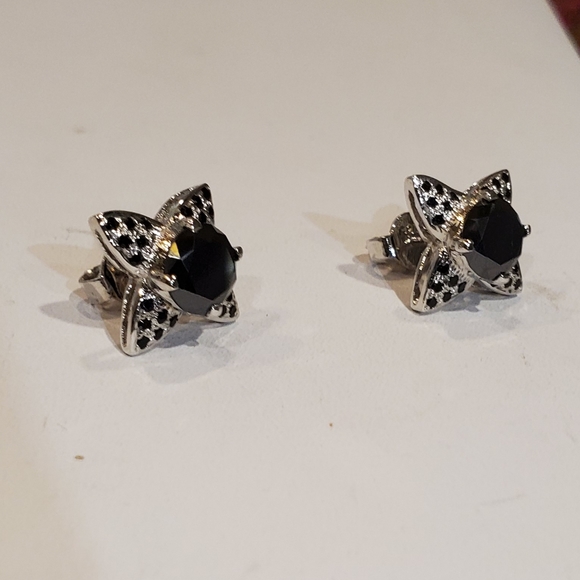 GENUINE MOISSANITE 4 cwt -black EARRINGS .925 - Picture 4 of 8